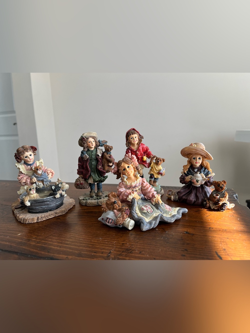 Set of 5 VTG Boyds Bears Dollstone Collection Figurines
